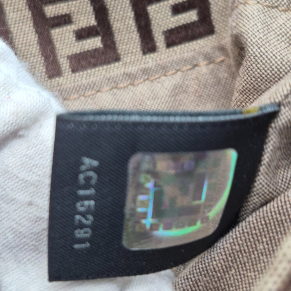 Vintage FENDI Monogram canvas Baguette with COA - Picture 10 of 14